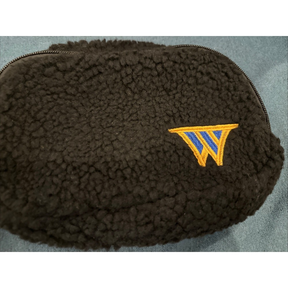 Golden State Warriors 2025 Cross Body Sherpa Bag SGA 1.4.25. - Brand New - Picture 2 of 5
